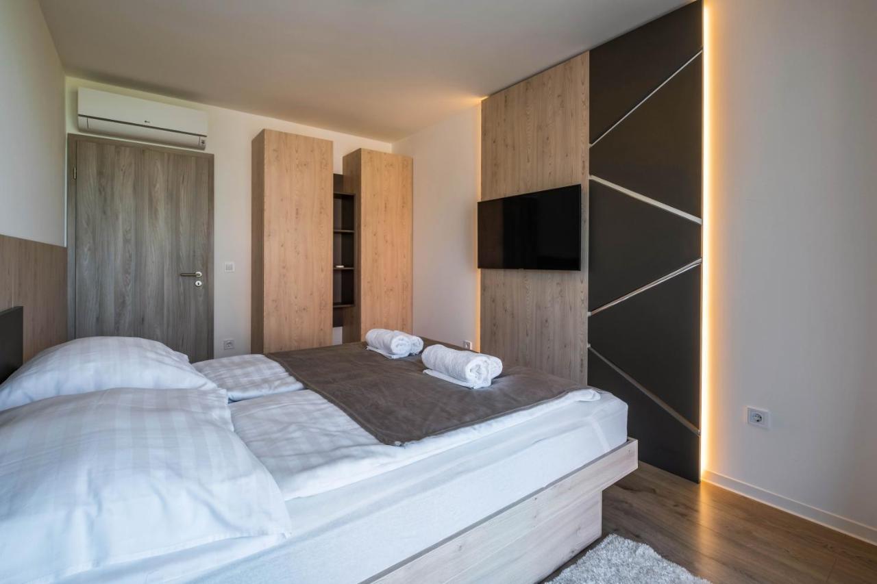 Myflat Coral Beach Apartment Siofok Dış mekan fotoğraf