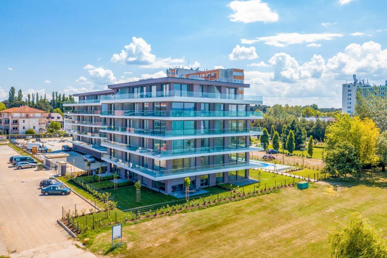 Myflat Coral Beach Apartment Siofok Dış mekan fotoğraf