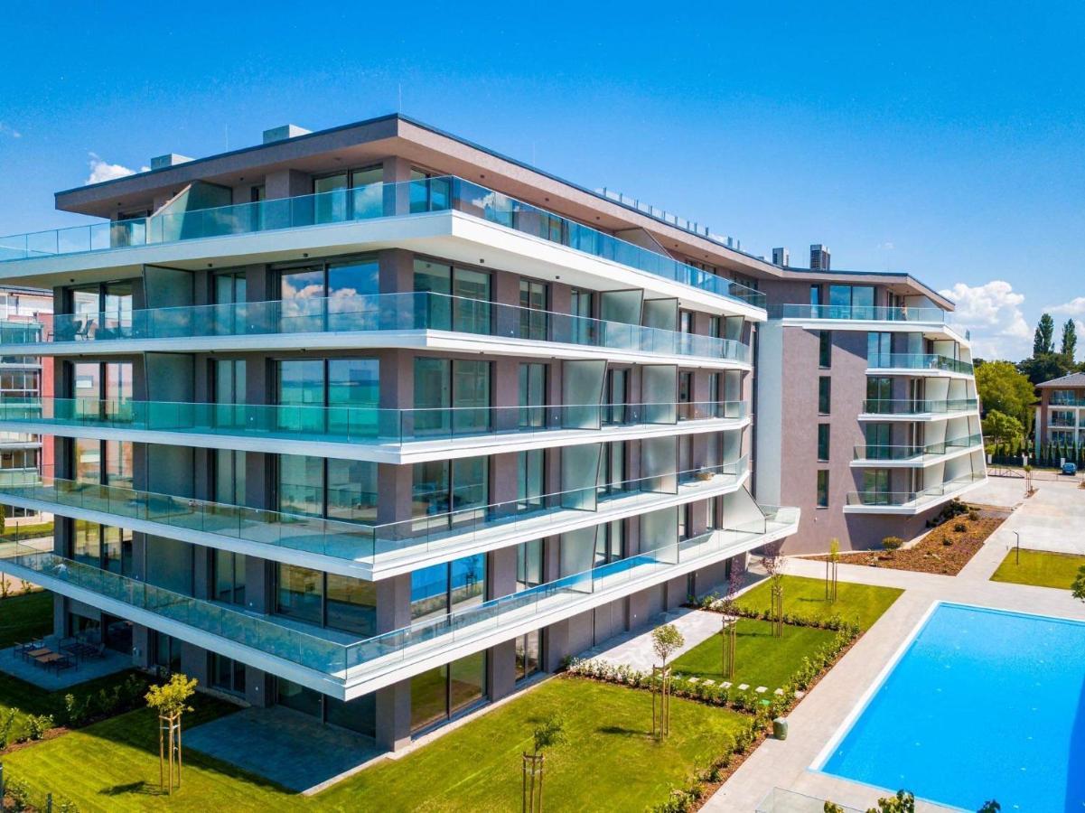 Myflat Coral Beach Apartment Siofok Dış mekan fotoğraf